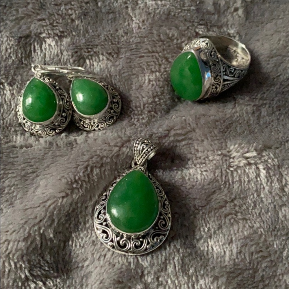 AMAZING 925 silver artisan Burmese Green Jade set